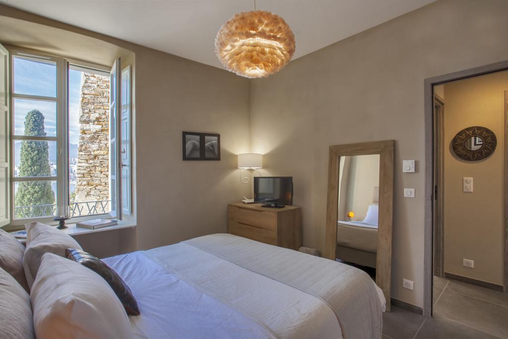 Apartamento U Palazzu Ghejenuvese Bastia  Exterior foto