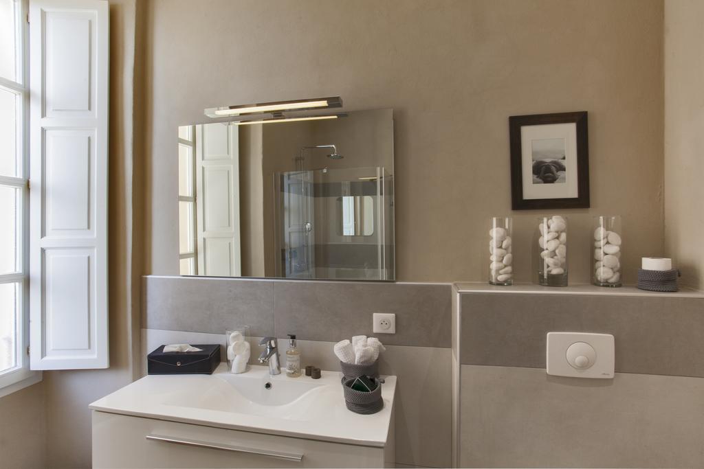 Apartamento U Palazzu Ghejenuvese Bastia  Exterior foto